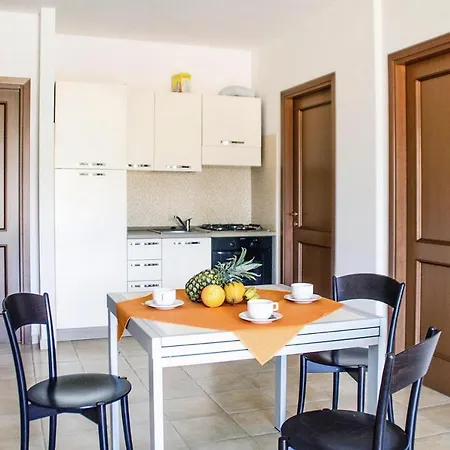 - Isr05100b-cya Appartement