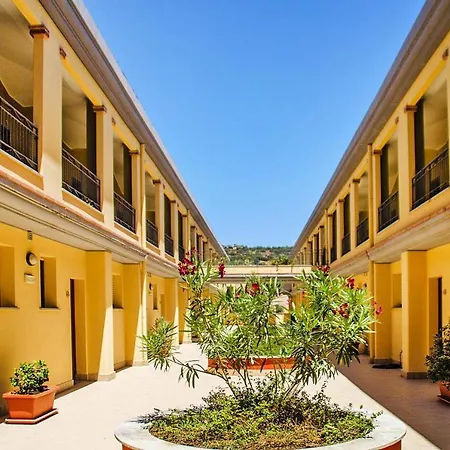 - Isr05100b-cya Appartement